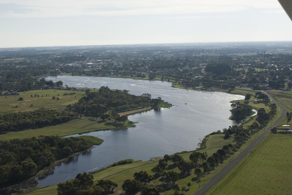 Lake Hamilton Motor Village And Caravan Park Kültér fotó